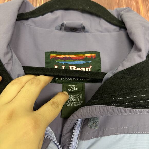 Vintage LL Bean Womens Winter Jacket Purple Full Zip Outdoor Size Medium M - Picture 4 of 9
